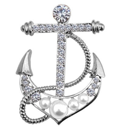 Vintage style anchor brooch in silver